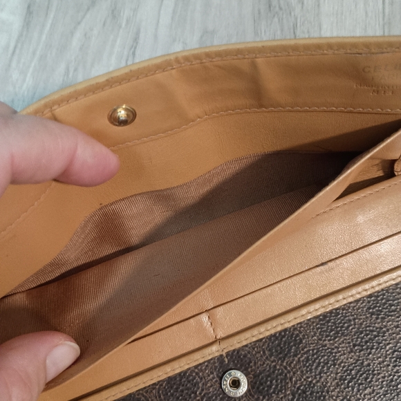 Authentic, Celine Canvas Brown Macadam Long Bi-fold Wallet - Picture 11 of 13